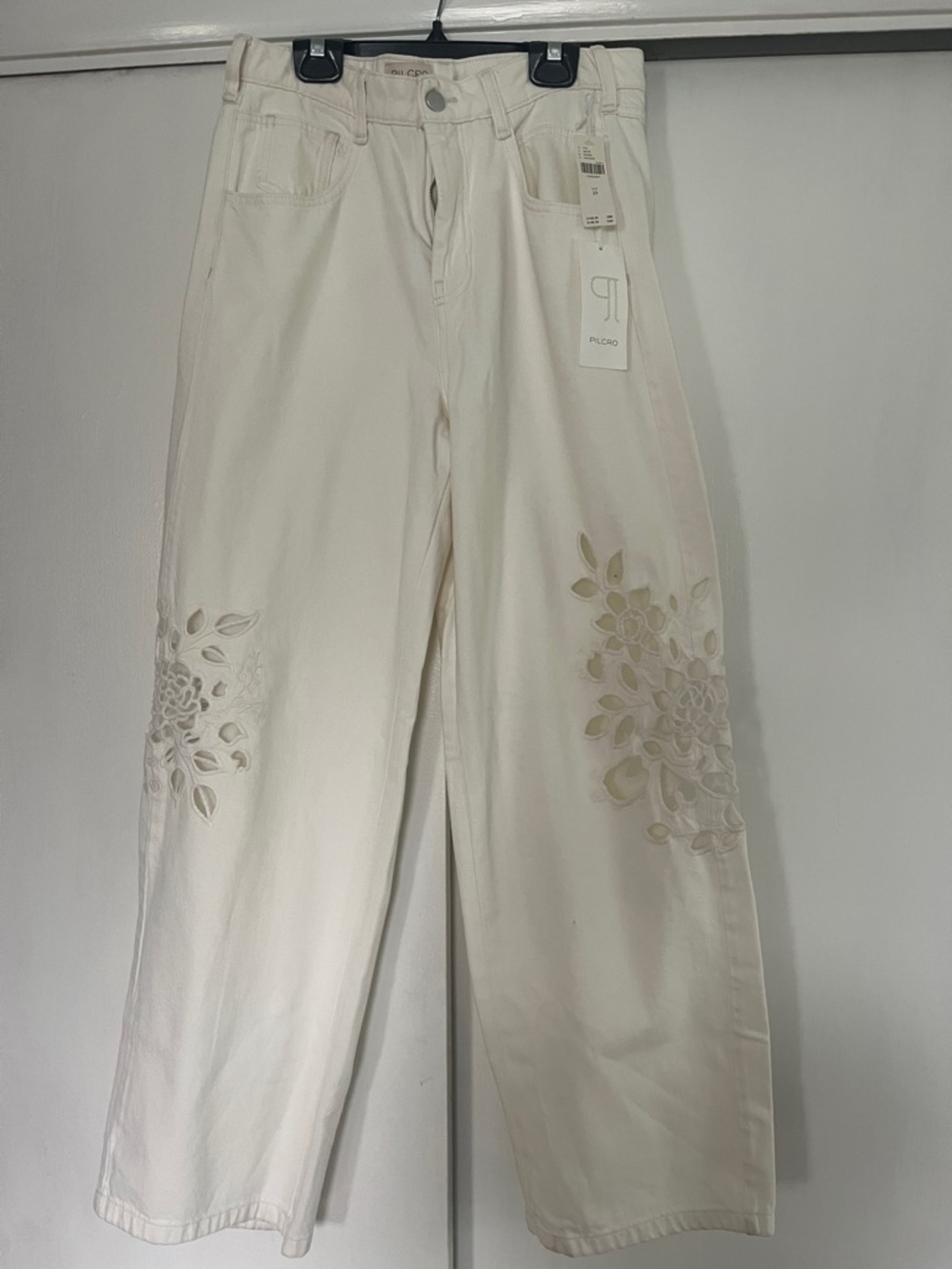 Pilcro Cream Floral Embroidered Wide-Leg Jeans